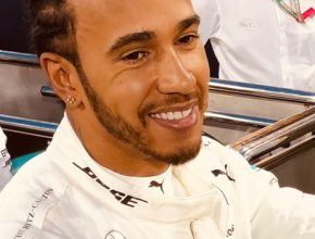 Cá cược đua xe: Lewis Hamilton nhận định thành công tại Bahrain là may mắn